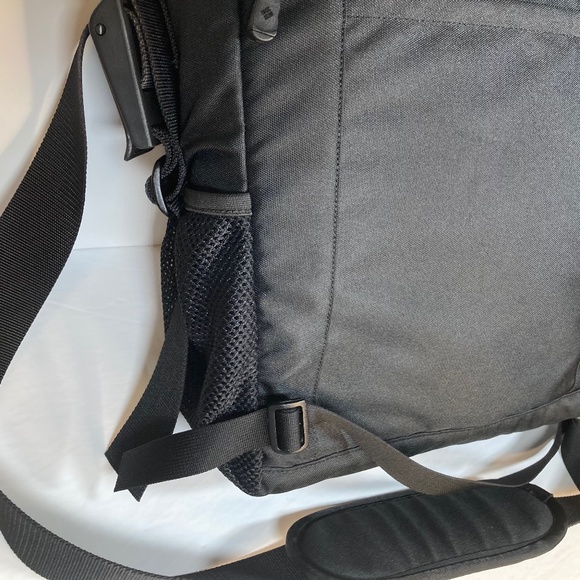 Columbia Messenger Bag - Picture 7 of 8